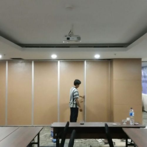 Pintu Lipat