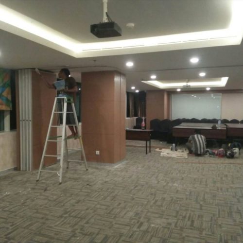 Pintu Lipat Penyekat Partisi Surabaya